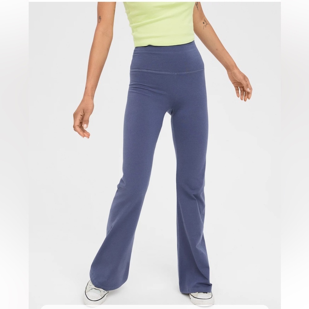 NWT AERIE OFFLINE OG High Waisted Flare Legging